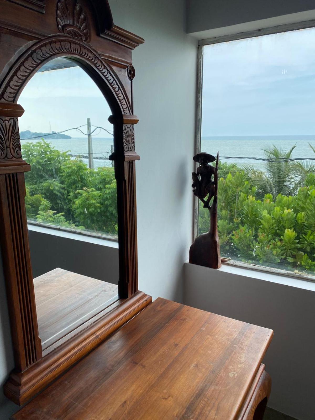 Harmony Beach Resort Tangalle Exteriör bild