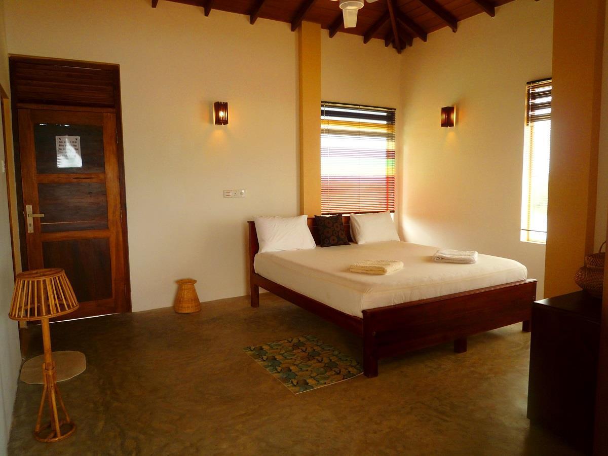 Harmony Beach Resort Tangalle Exteriör bild