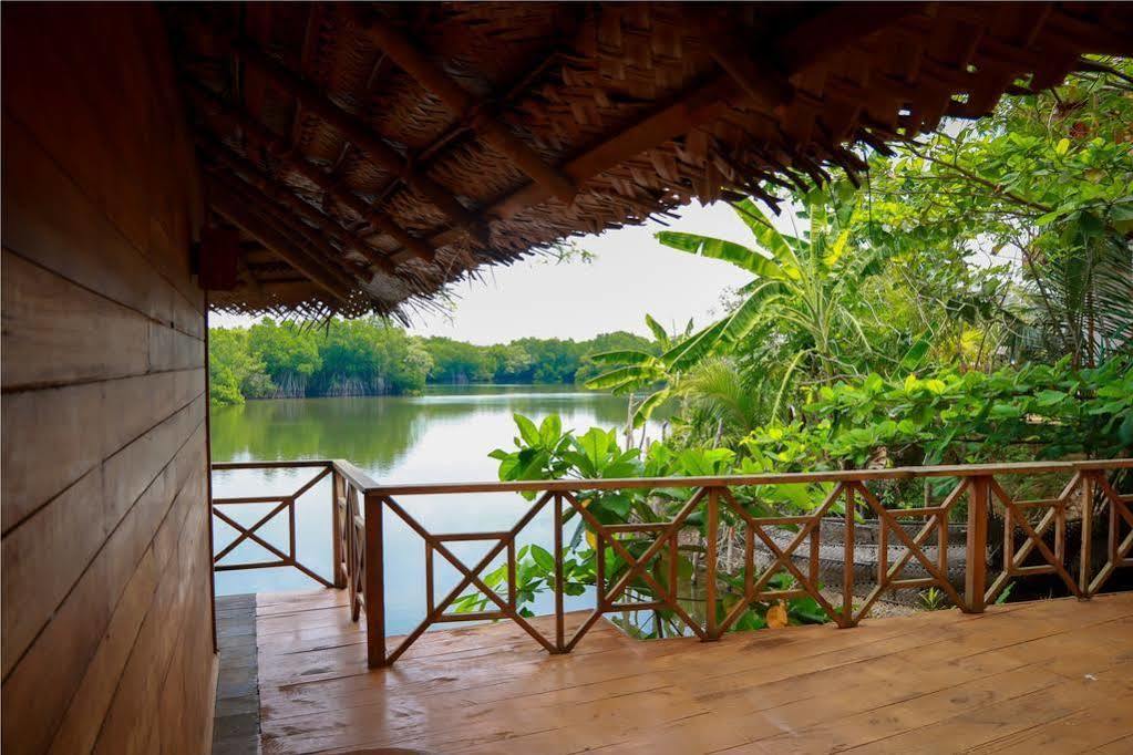 Harmony Beach Resort Tangalle Exteriör bild