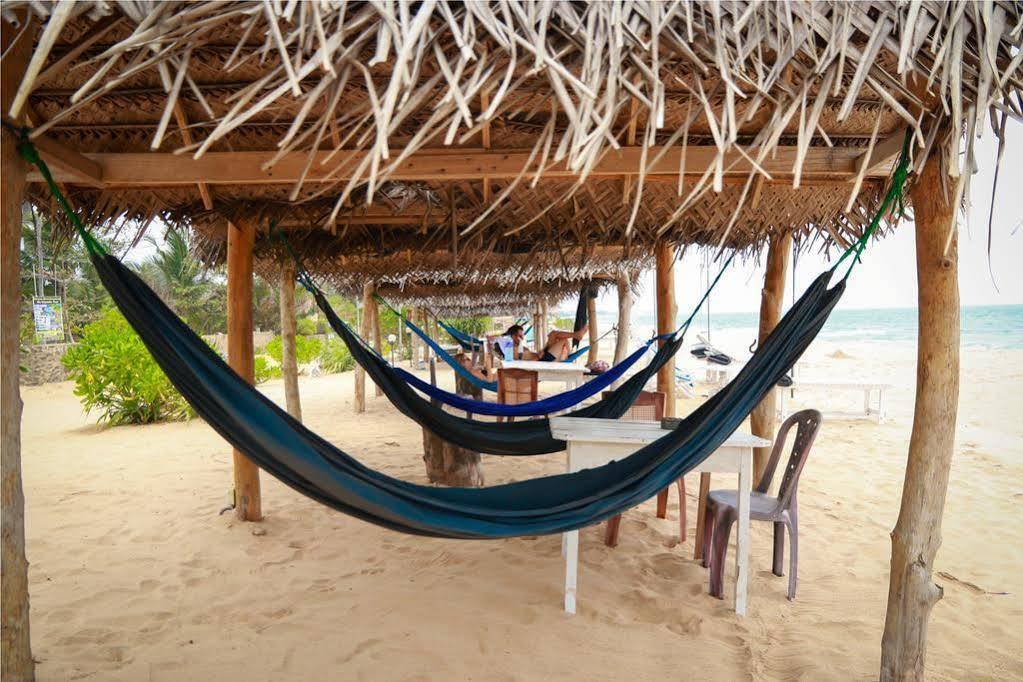 Harmony Beach Resort Tangalle Exteriör bild
